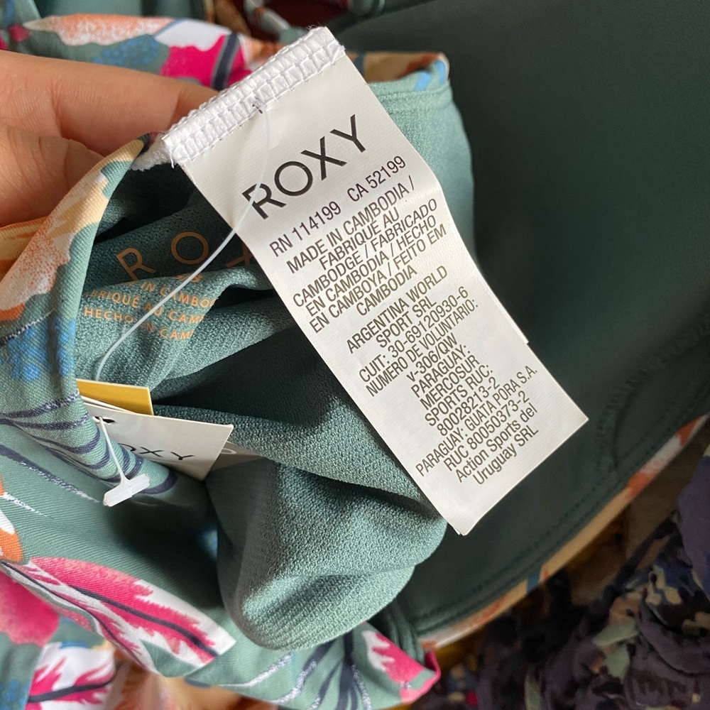 NWT Roxy One piece Swimsuit - Picture 10 of 11